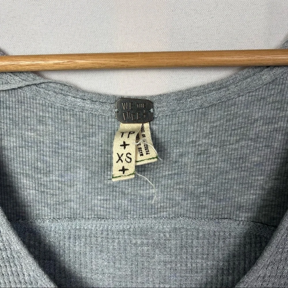 Free People We‎ the Free Light Gray Malibu Thermal Long Sleeve XS